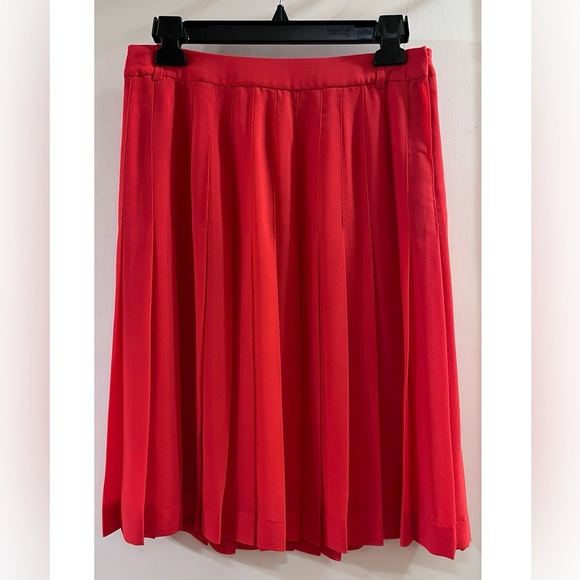 Pleated chiffon skirt - Picture 2 of 7